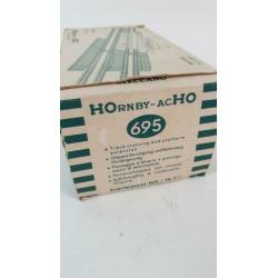 Hornby-Acho 695, passages voor H0 spoor, nieuw! 2A14