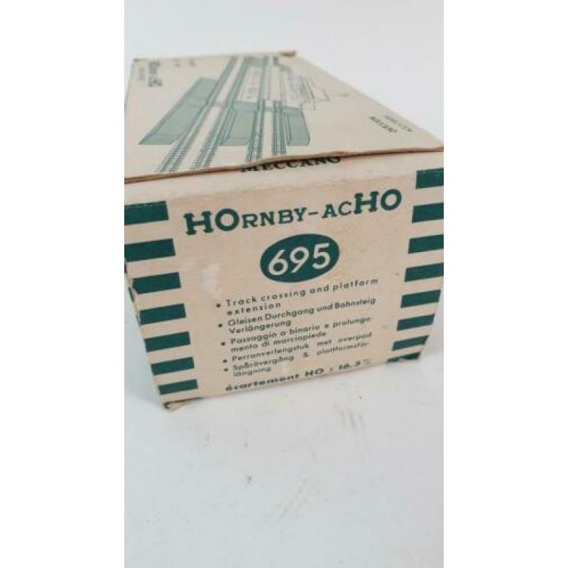 Hornby-Acho 695, passages voor H0 spoor, nieuw! 2A14