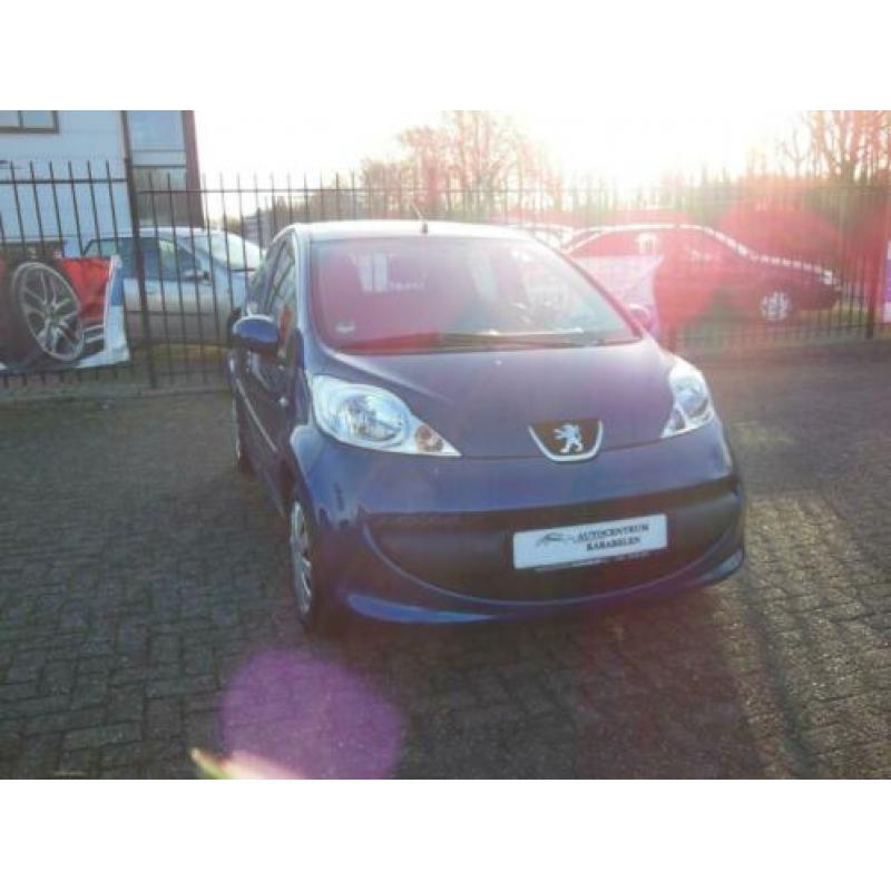 Peugeot 107 1.0-12V XS AIRCO 5-DEURS NETTE VERZORGDE AUTO