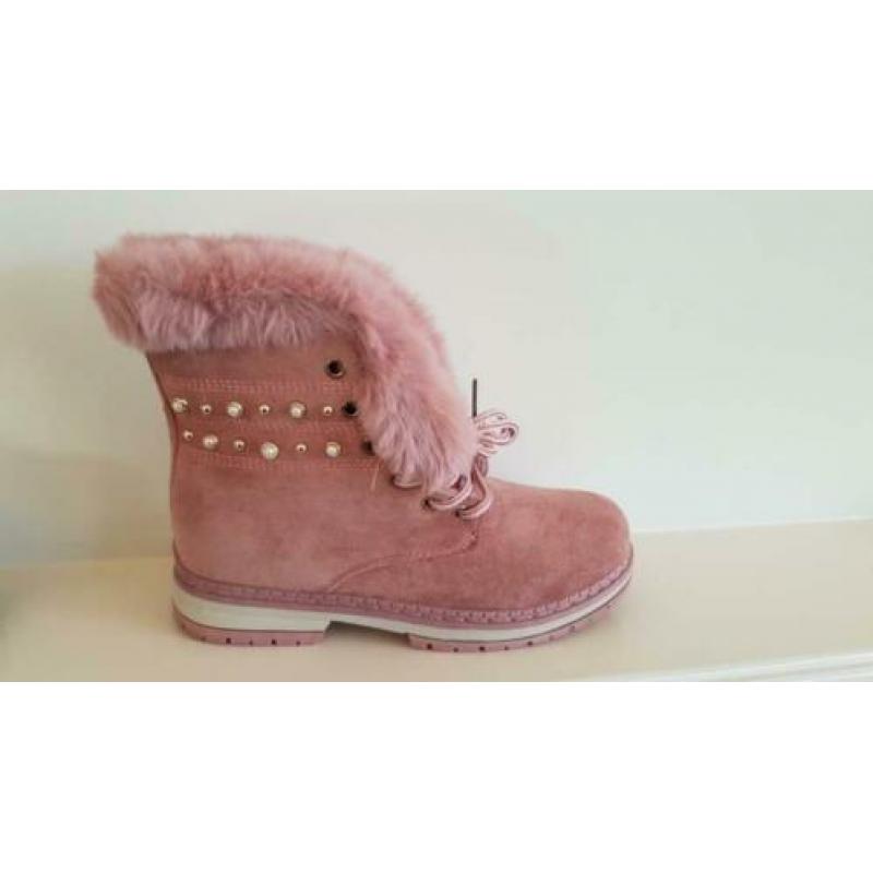 nieuw in doos warme gevoerde dames boots - maat 38 - € 14.95