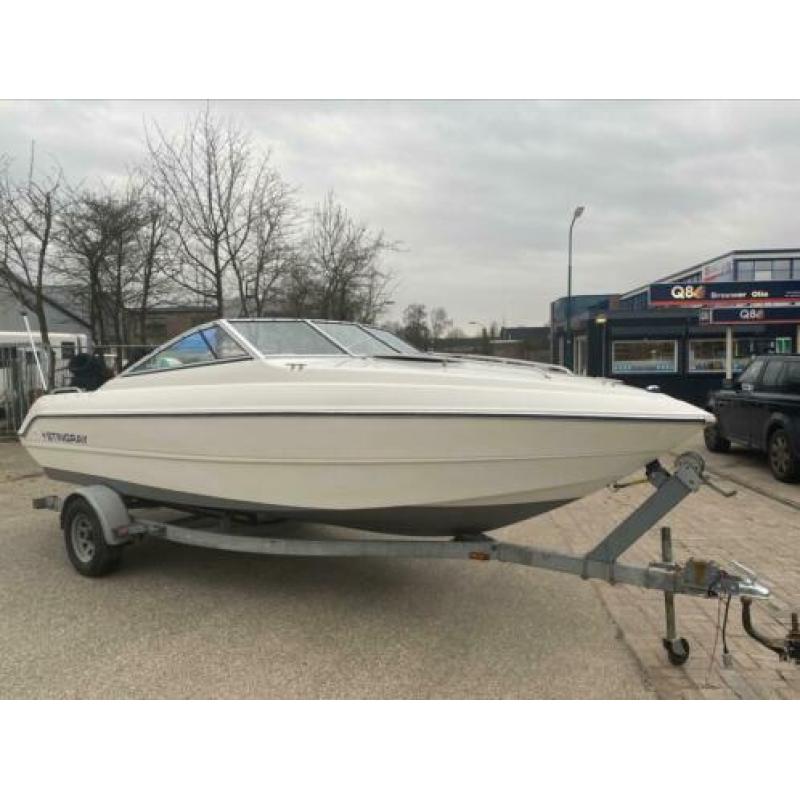 Nette speedboot met trailer en motor