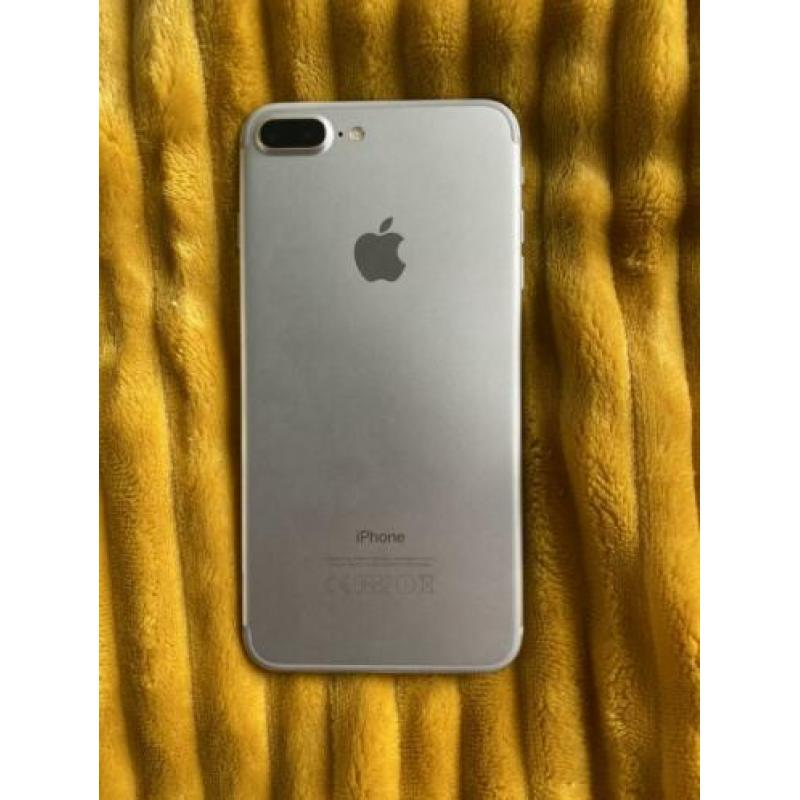 iPhone 7 Plus 128GB, altijd met bescherming gebruikt.