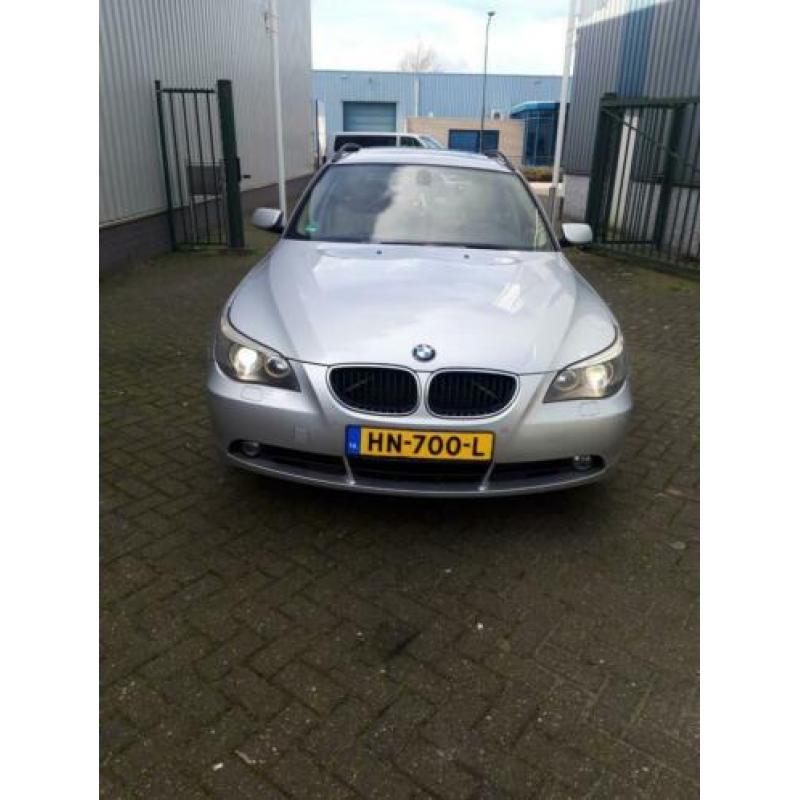 BMW 5-Serie 2.5 D 525 Touring AUT 2005 Grijs