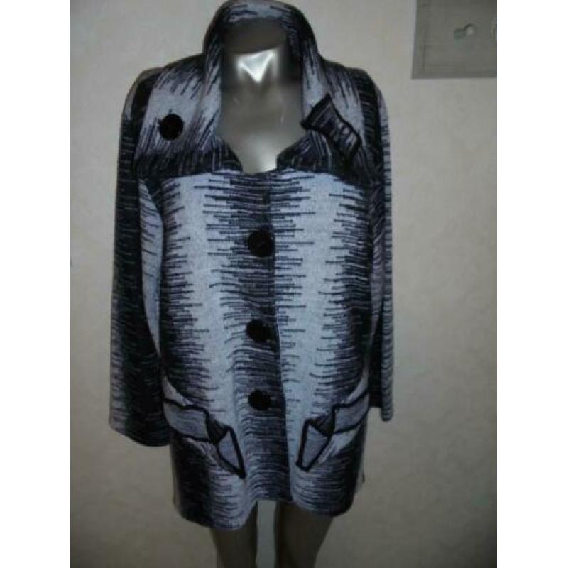 mooi warm zwart wit vest xl