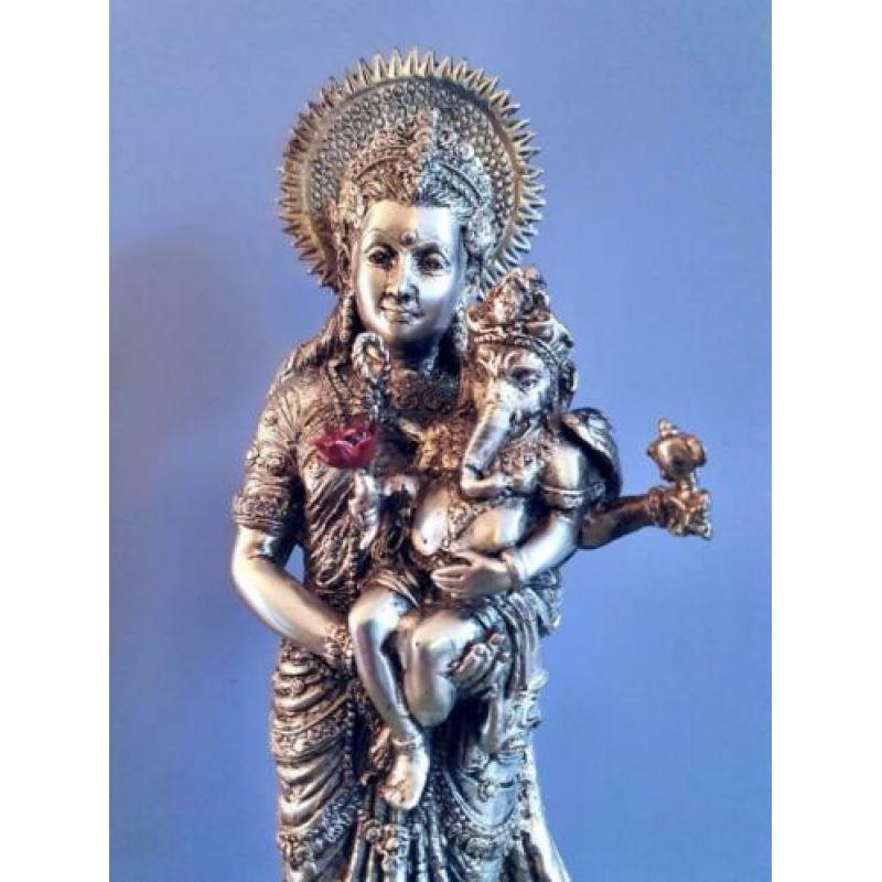 Parvati met Ganesha beeld 39 cm