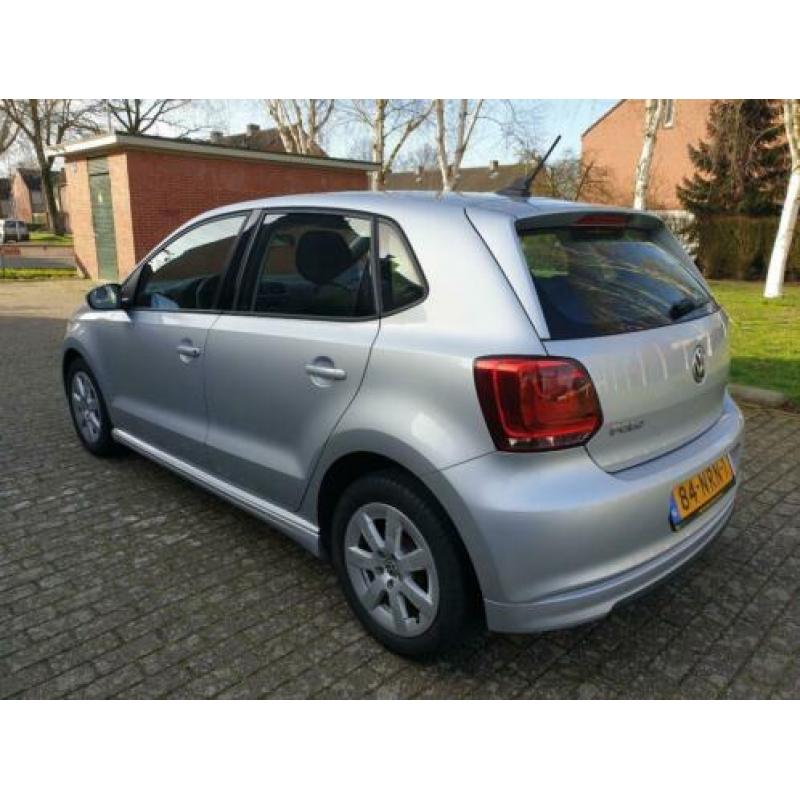 Volkswagen Polo 1.2 TDI BlueMotion Comfortline BJ ( 2010 )