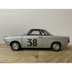 1:18 BMW 700 Rennsport #38 H.J. Stück 1960 Autoart / JJTOP