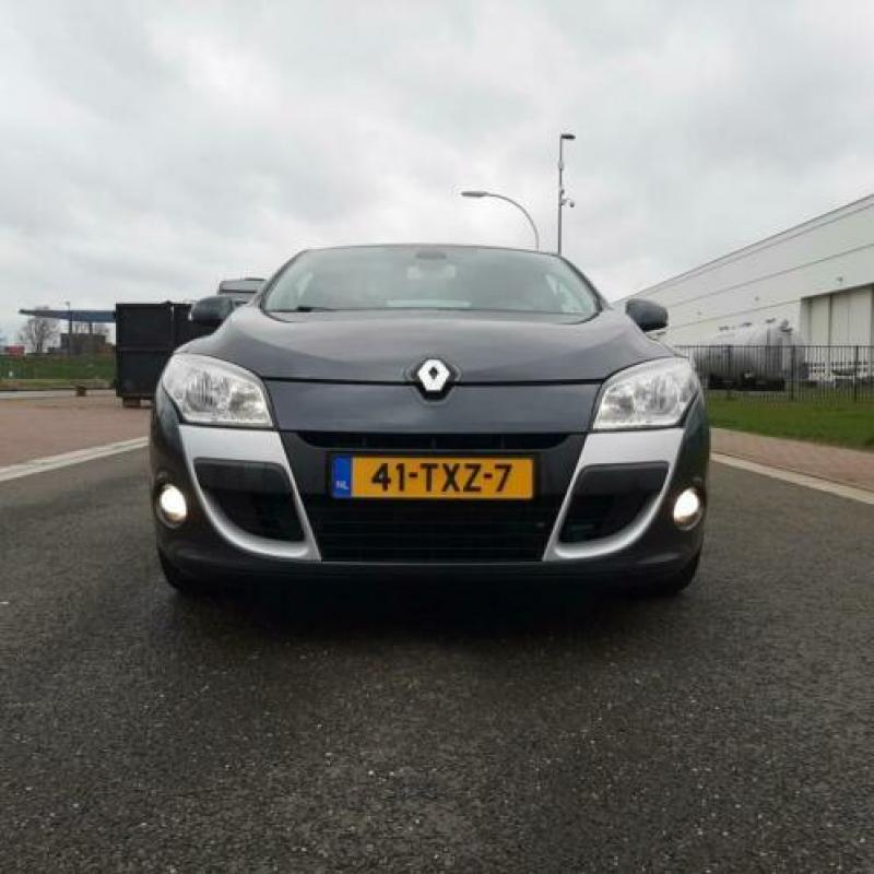 Renault MEGANE MÉGANE COUPÉ 2.0 16V 140 DYNAMIQUE