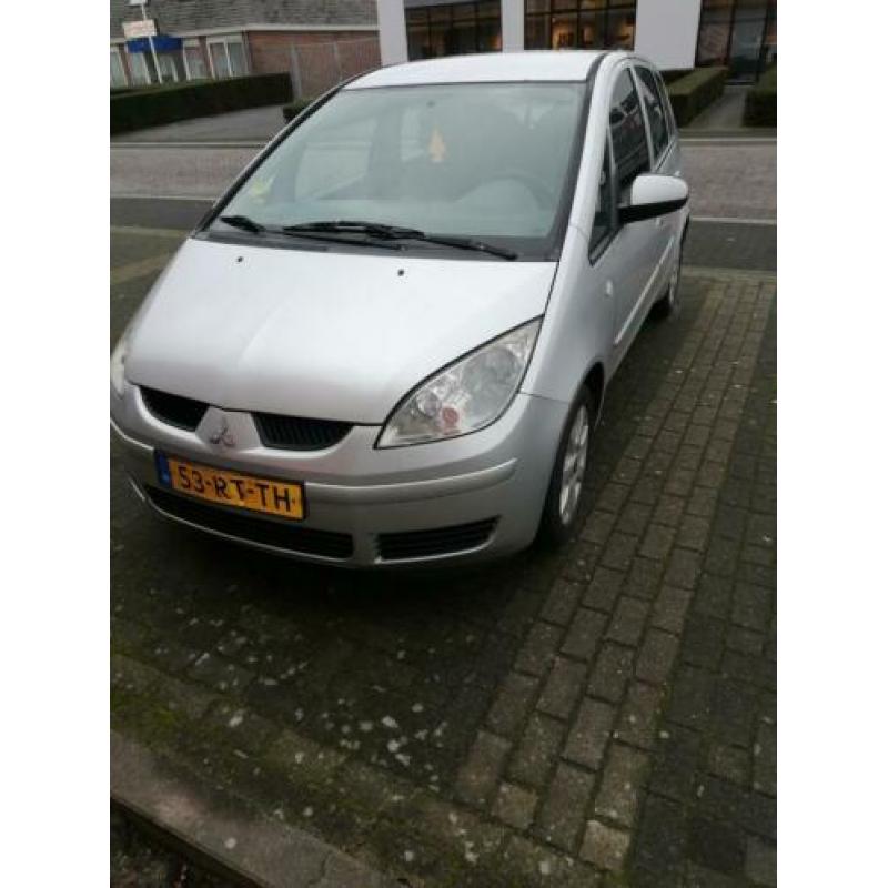 Mitsubishi Colt 1.5 Di-d HP 2005 /APK/Nap/Airco/trekhaak/