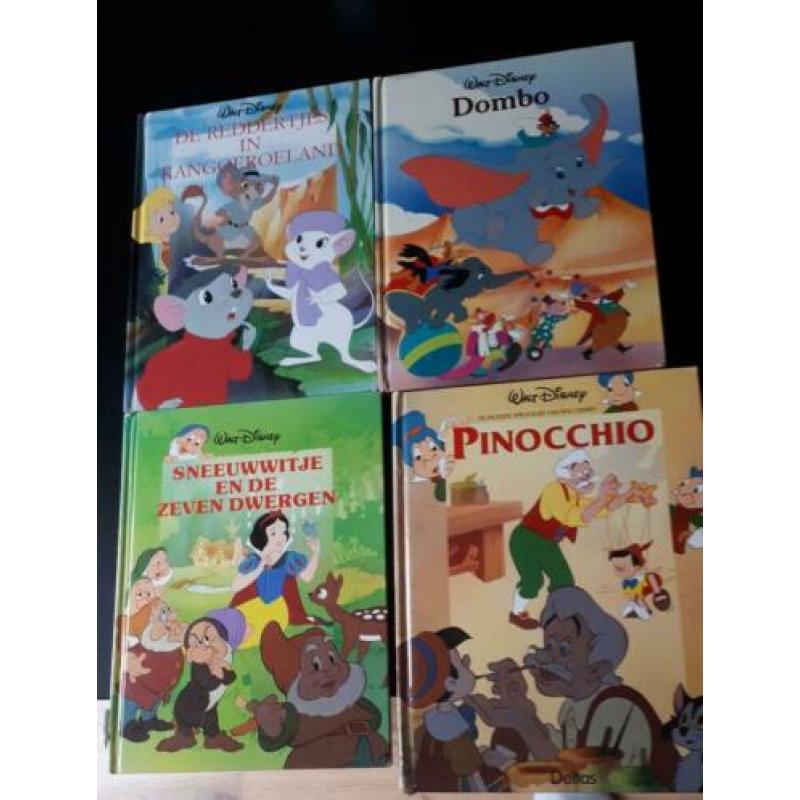 4 grote disney boeken sprookjes voor samen 2.5 euro