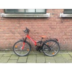 Jongensfiets D4 rock 24 inch banden 21 versnelling