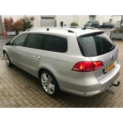 Volkswagen Passat Variant 1.6 TDI Comfort Executive Line Blu