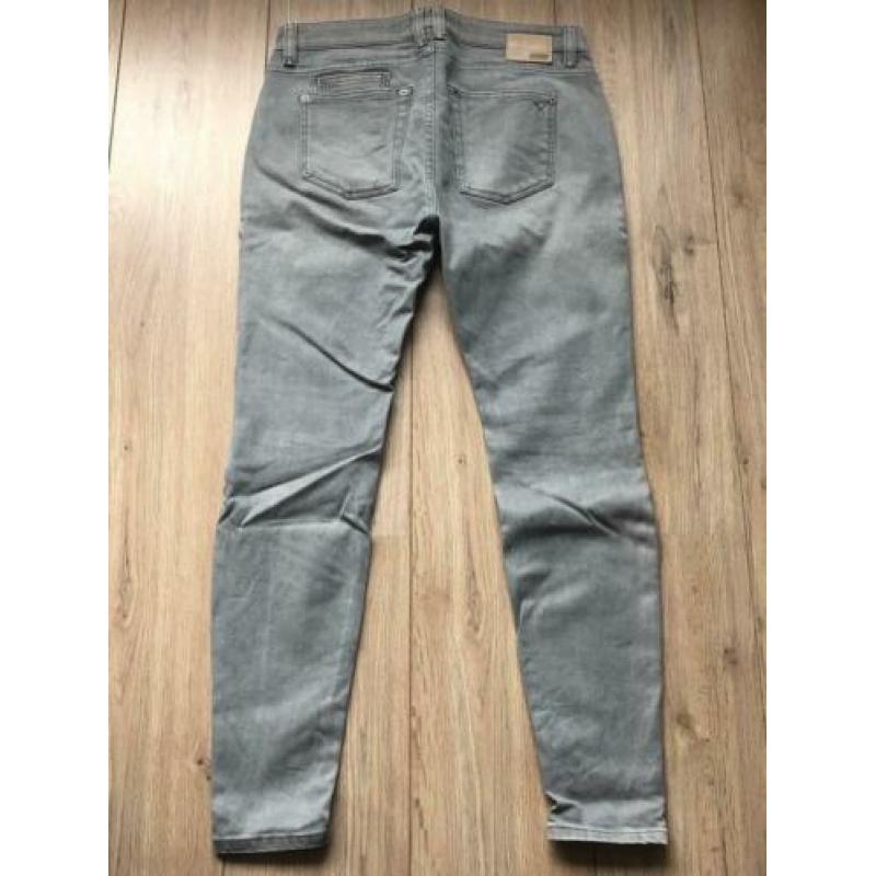 DRYKORN "CRUNCH" jeans maat 27 - lengte 34