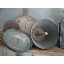 Oude brocante metalen poffert met deksel hoogte 18cm*Etage3*