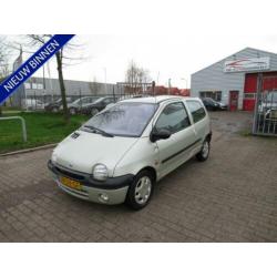 Renault Twingo 1.2 Initiale Airco/Leer! (bj 2000)