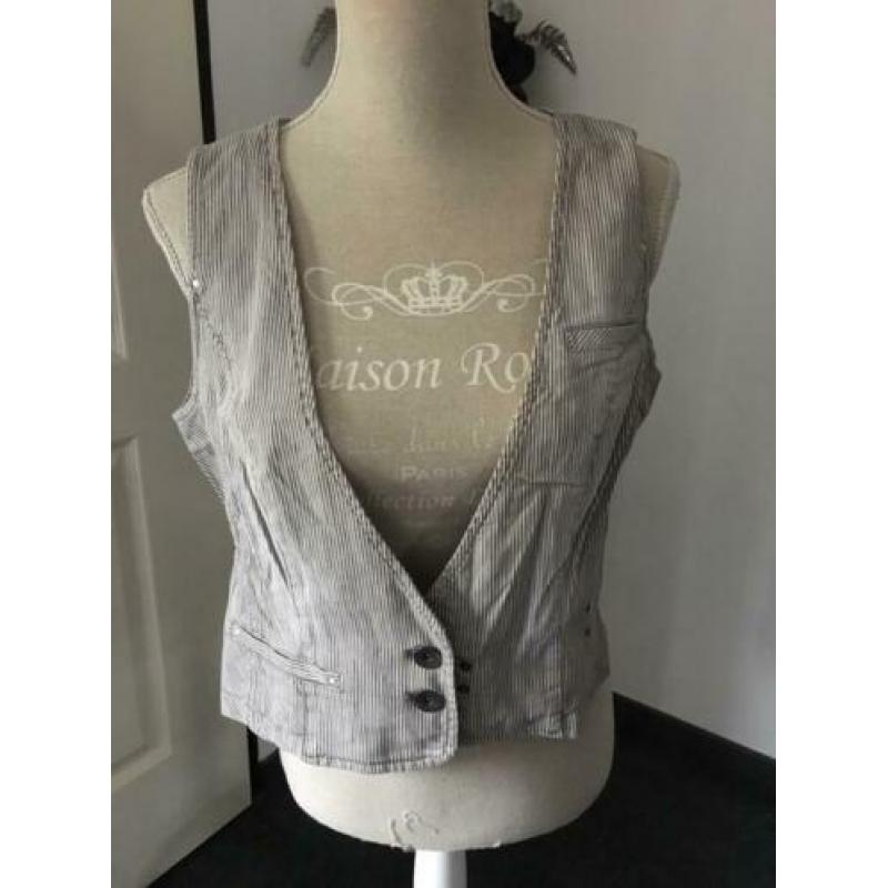 Marccain gilet nr5