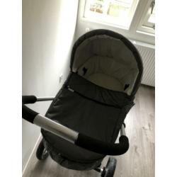 Musty Active AC/08 antraciet kinder/wandelwagen