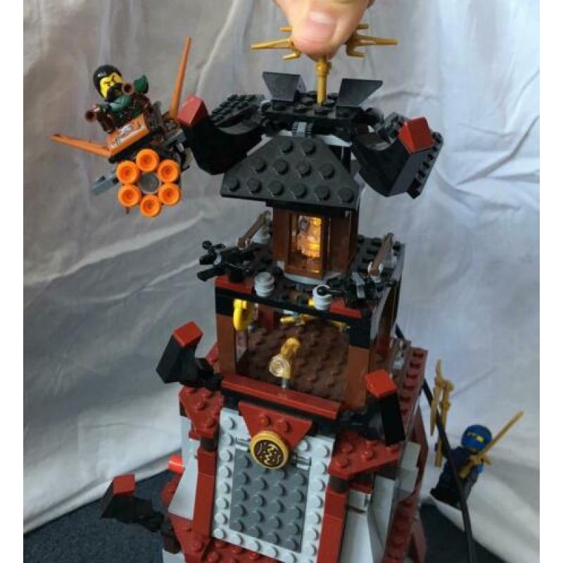 Lego Ninjago (70594) Belegering van de vuurtoren