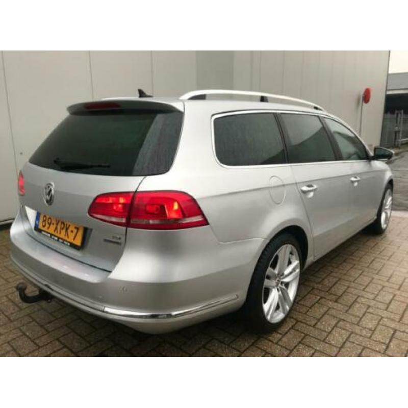 Volkswagen Passat Variant 1.6 TDI Comfort Executive Line Blu