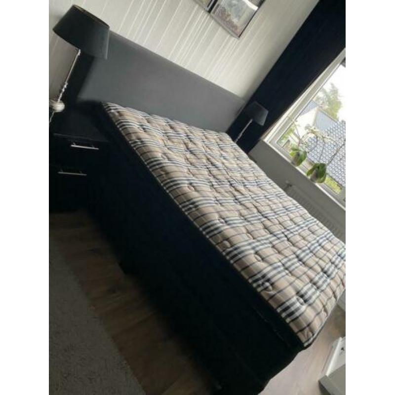 Boxspring inclusief topper te koop