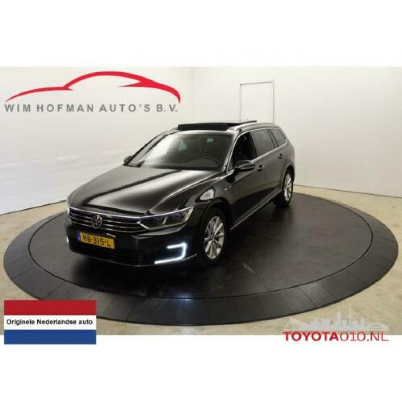 Volkswagen Passat Variant 1.4 TSI GTE Panodak Leer Alcantara