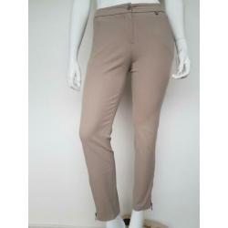 Pantalon Luica Cerano. Mt. 40. Beige