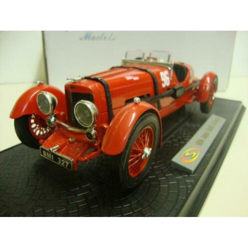 Aston Martin Le Mans 96 rood 1934 Siganture 1:18 KRD