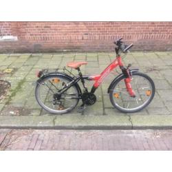 Jongensfiets D4 rock 24 inch banden 21 versnelling