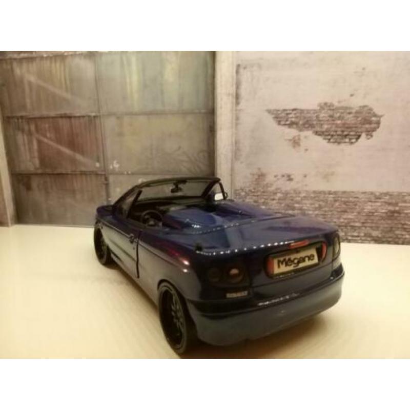 Renault Megane cabrio Anson 1/18