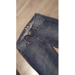 MANGO jeans.Skinny heup model, erg mooi !!!Met slijtplekjes!