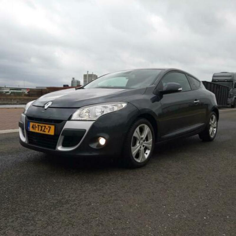 Renault MEGANE MÉGANE COUPÉ 2.0 16V 140 DYNAMIQUE