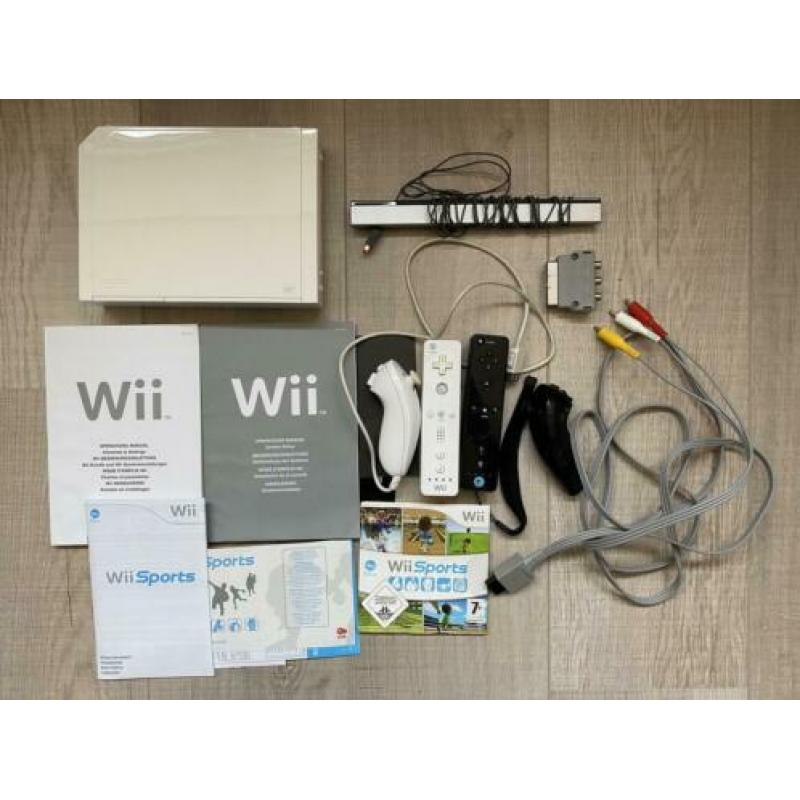 Nintendo Wii compleet met 2 controllers en 9 spellen!