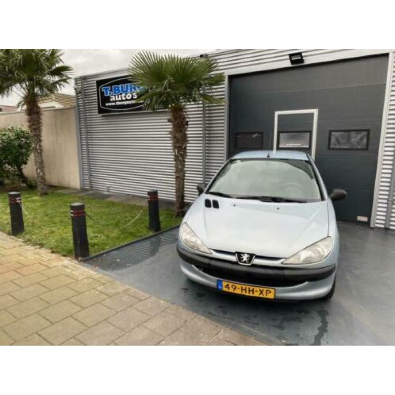 Peugeot 206 1.1 XR