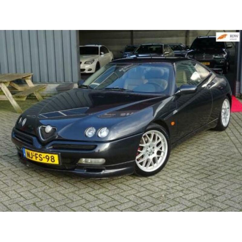 Alfa Romeo GTV 2.0-16V T.Spark LEER / AIRCO / 150PK