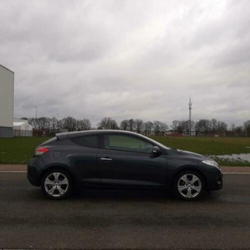 Renault MEGANE MÉGANE COUPÉ 2.0 16V 140 DYNAMIQUE