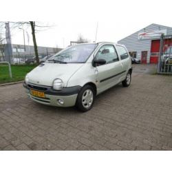 Renault Twingo 1.2 Initiale Airco/Leer! (bj 2000)