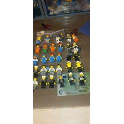 Lego 69 minifigures (City, Space, Ferrari, Racers, Miners)