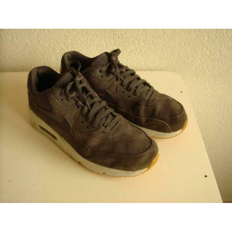 NIKE AIRMAX heren sneakers, maat 44, grijs suede (4)