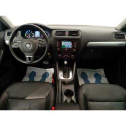 Volkswagen Jetta 1.4 TSI 150pk HYBRID HIGHLINE DSG7 Vol Leer