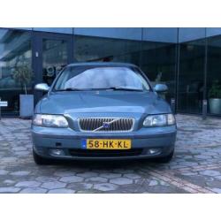 Volvo V70 2.4 140pk airco automaat inruil mogelijk!