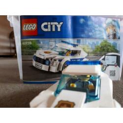 Lego city 60239. Politie auto.