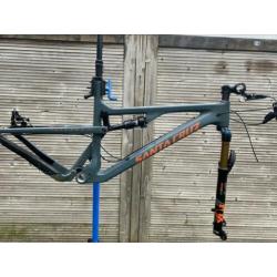 Santa Cruz Tallboy C frameset maat XL FOX 34 vork