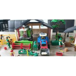 Playmobil mega boerderij met stal 4055