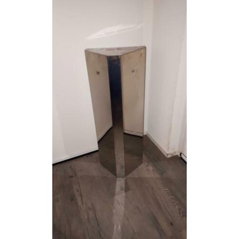 Badkamer / toiletspiegelkastje te koop