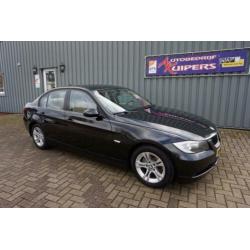 BMW 3 Serie 318i Business Line Clima.Navi.Cruise.Lm.velgen.P