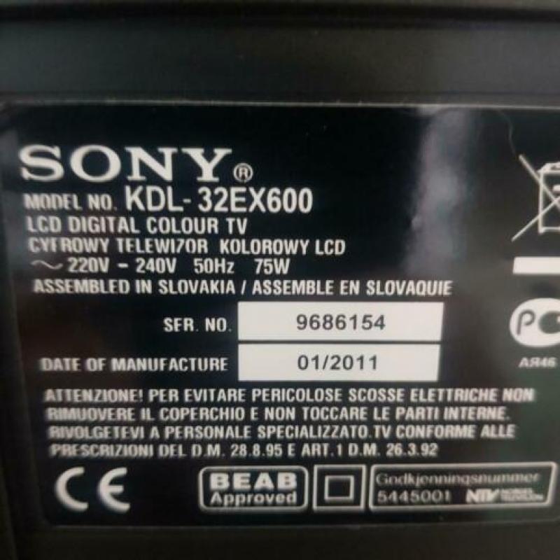 Sony 32" LCD TV KDL-32EX600