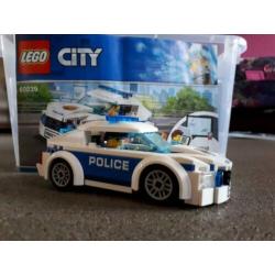 Lego city 60239. Politie auto.