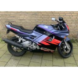 Honda CBR 600f