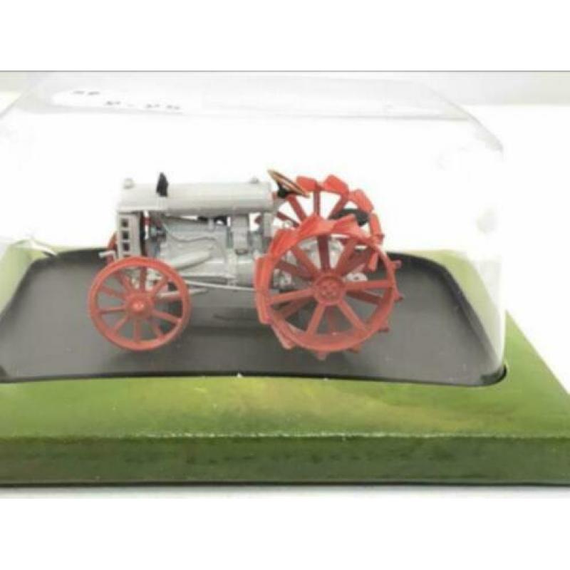 Atlas Fordson F 1917 Traktor 1:43 Nieuw