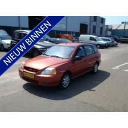 Kia Rio 1.3 RS Visto (bj 2003)